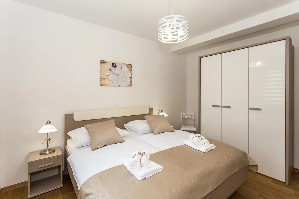 Villa Rusula Rudine  Appartement