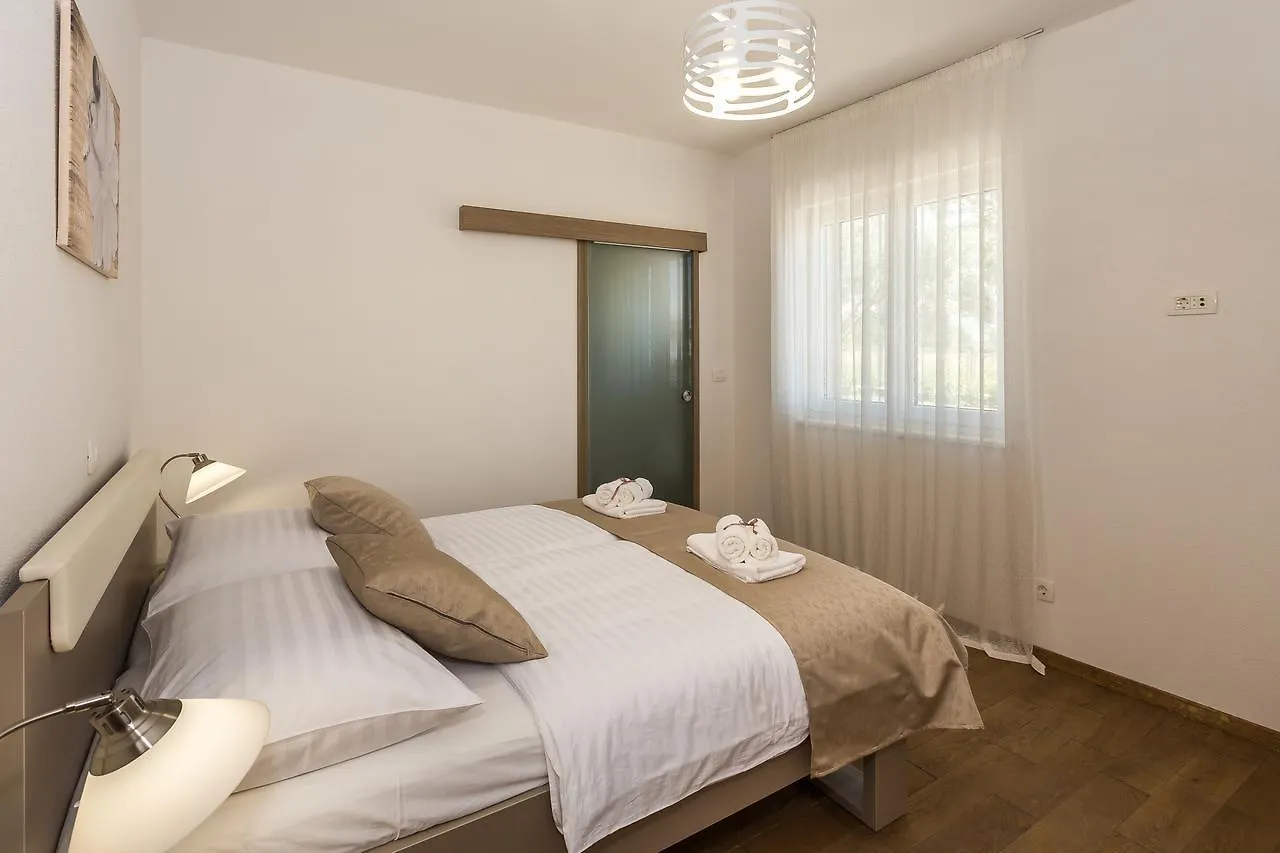 Villa Rusula Rudine  Appartement